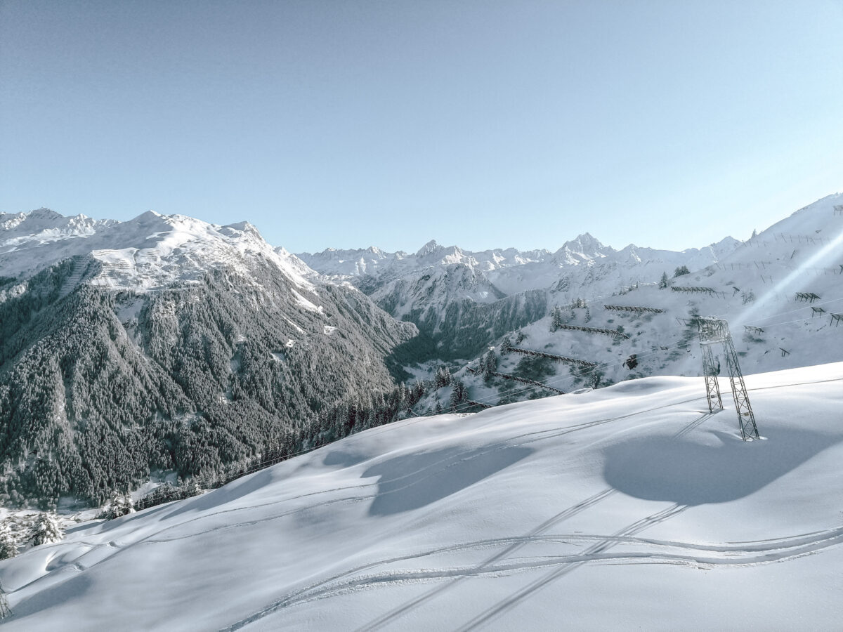 Spatla_Appartements_Winter_Panorama_Versettla_Bergstation